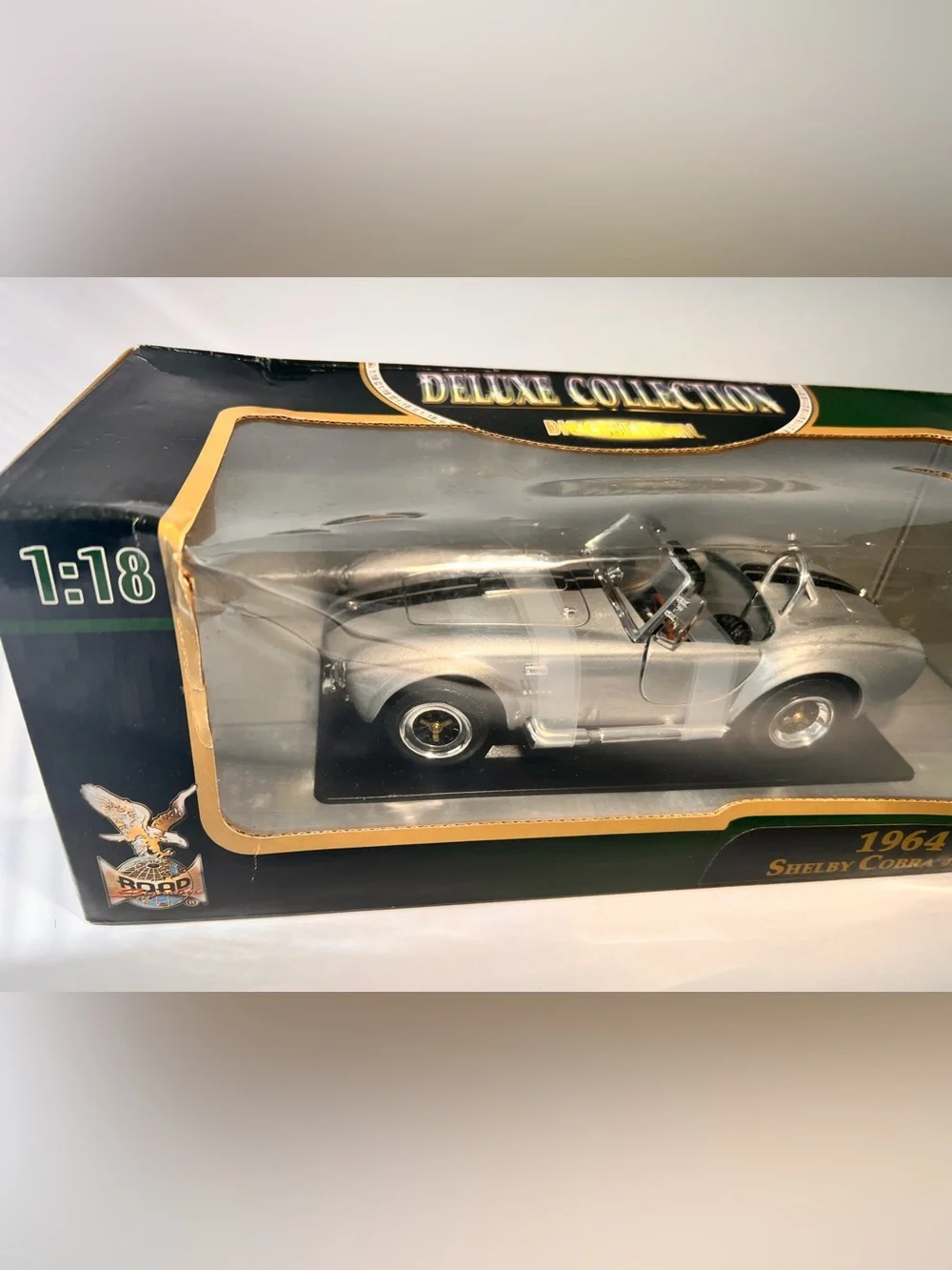1964 Shelby Cobra 427 S/C 1:18 Yat Ming Road Signature Diecast #92058 Boxed